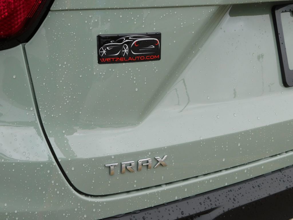 New 2026 Chevrolet Trax ACTIV w/ Driver Confidence Package FWD image 37