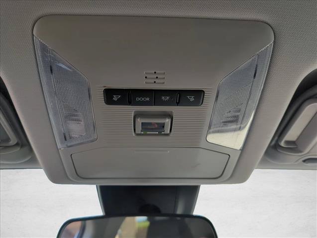Certified 2025 Toyota RAV4 XLE FWD image 20