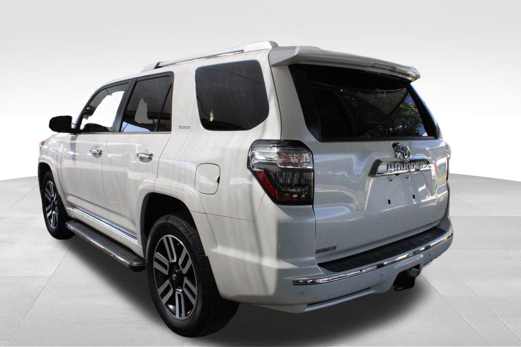 Used 2017 Toyota 4Runner Limited AWD/4WD image 15