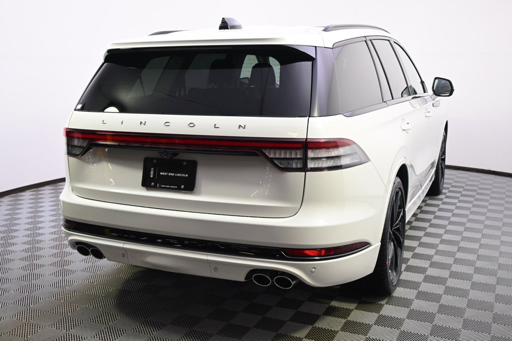 New 2026 Lincoln Aviator Reserve image 6