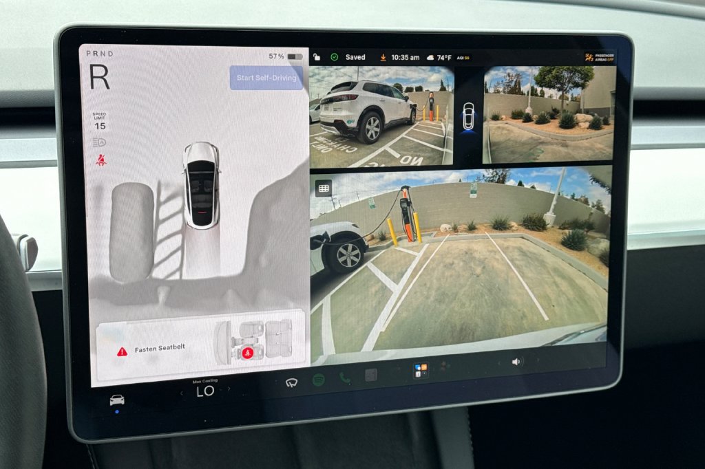 Used 2025 Tesla Model Y Performance AWD/4WD image 24