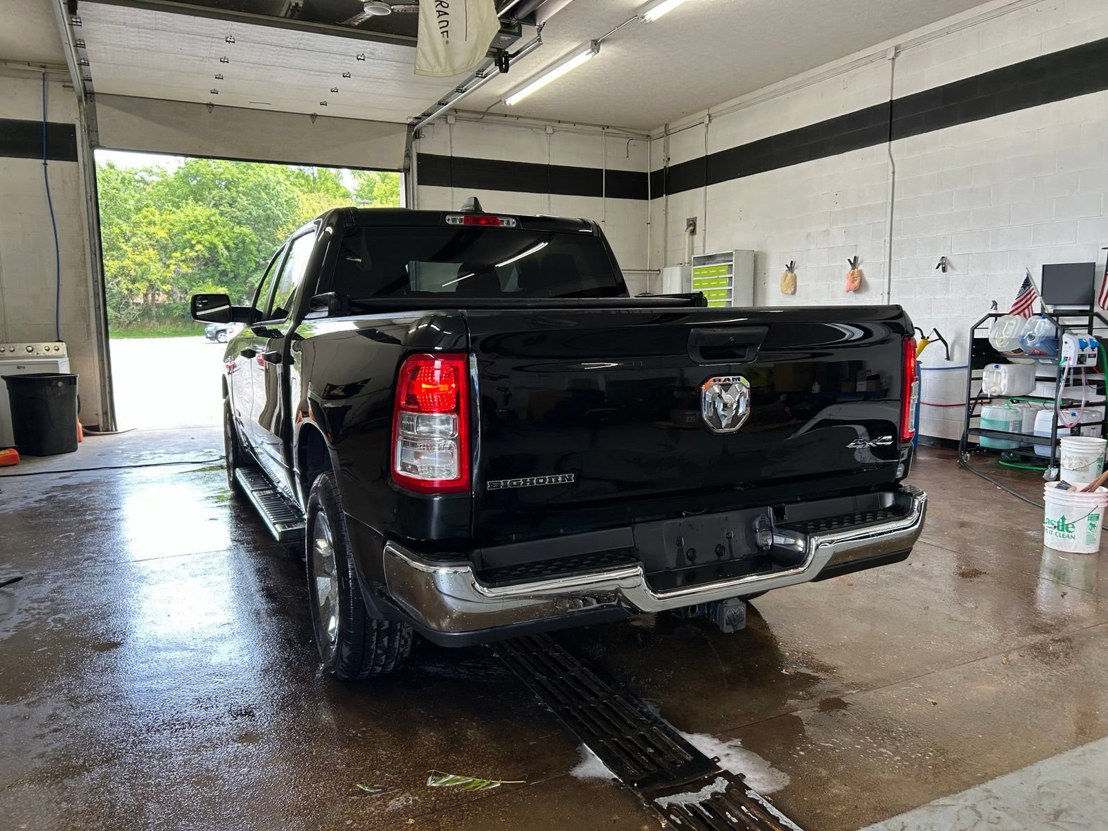 Used 2023 RAM 1500 Big Horn AWD/4WD image 4