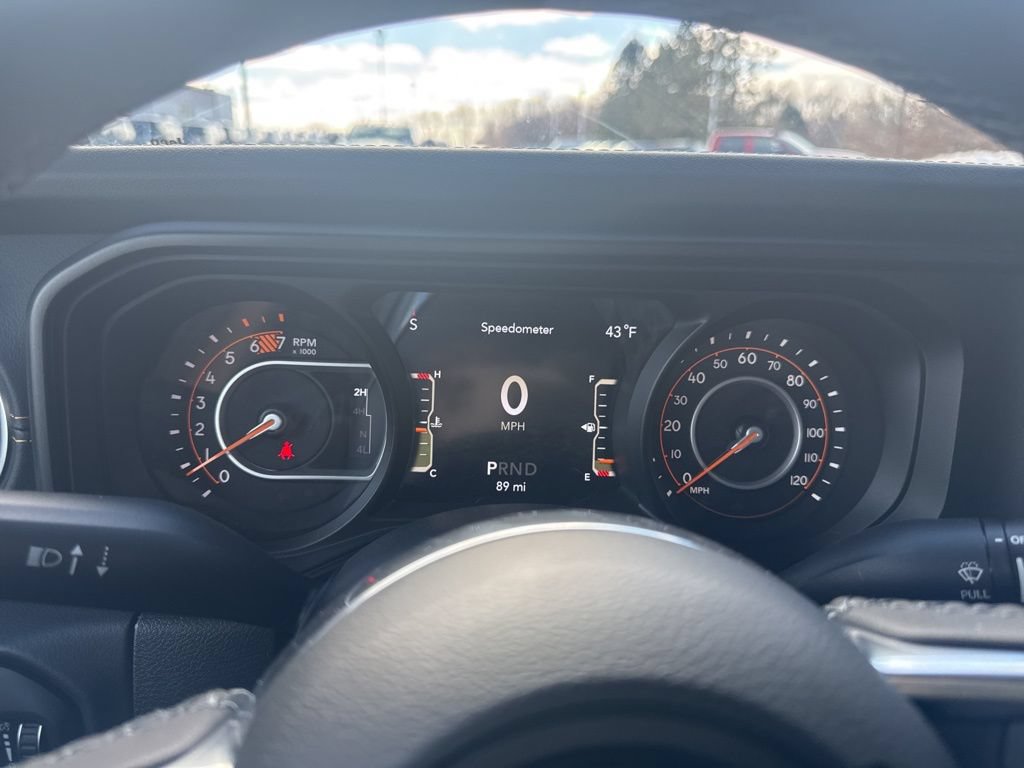 New 2025 Jeep Wrangler Unlimited Sahara AWD/4WD image 20