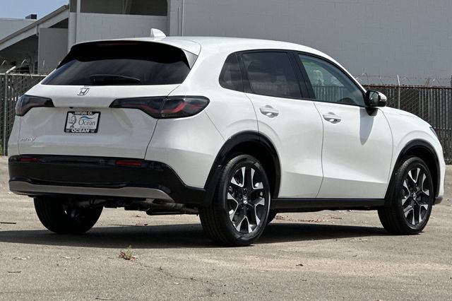New 2027 Honda HR-V EX-L image 4