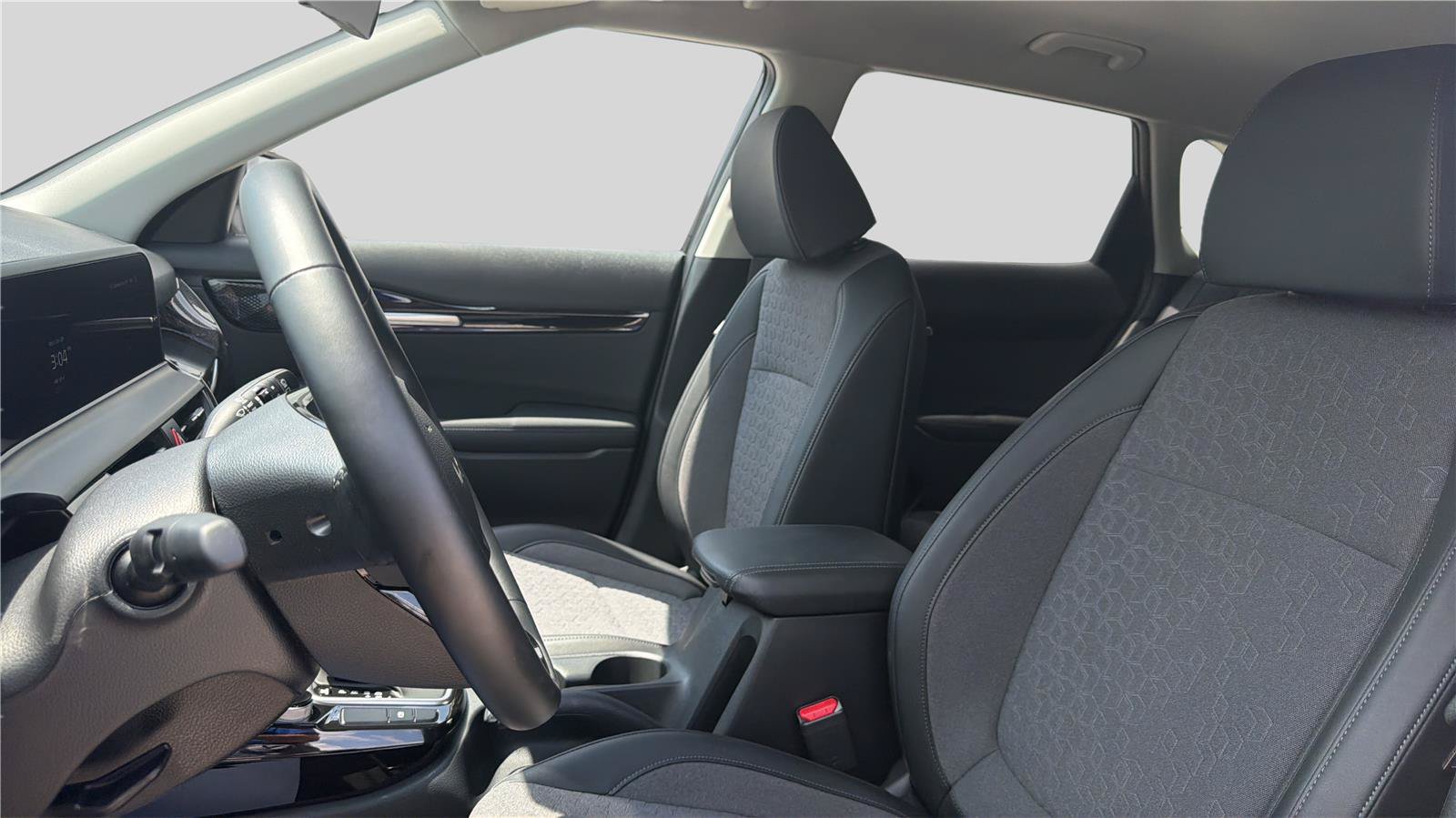 Used 2024 Kia Seltos S FWD image 16