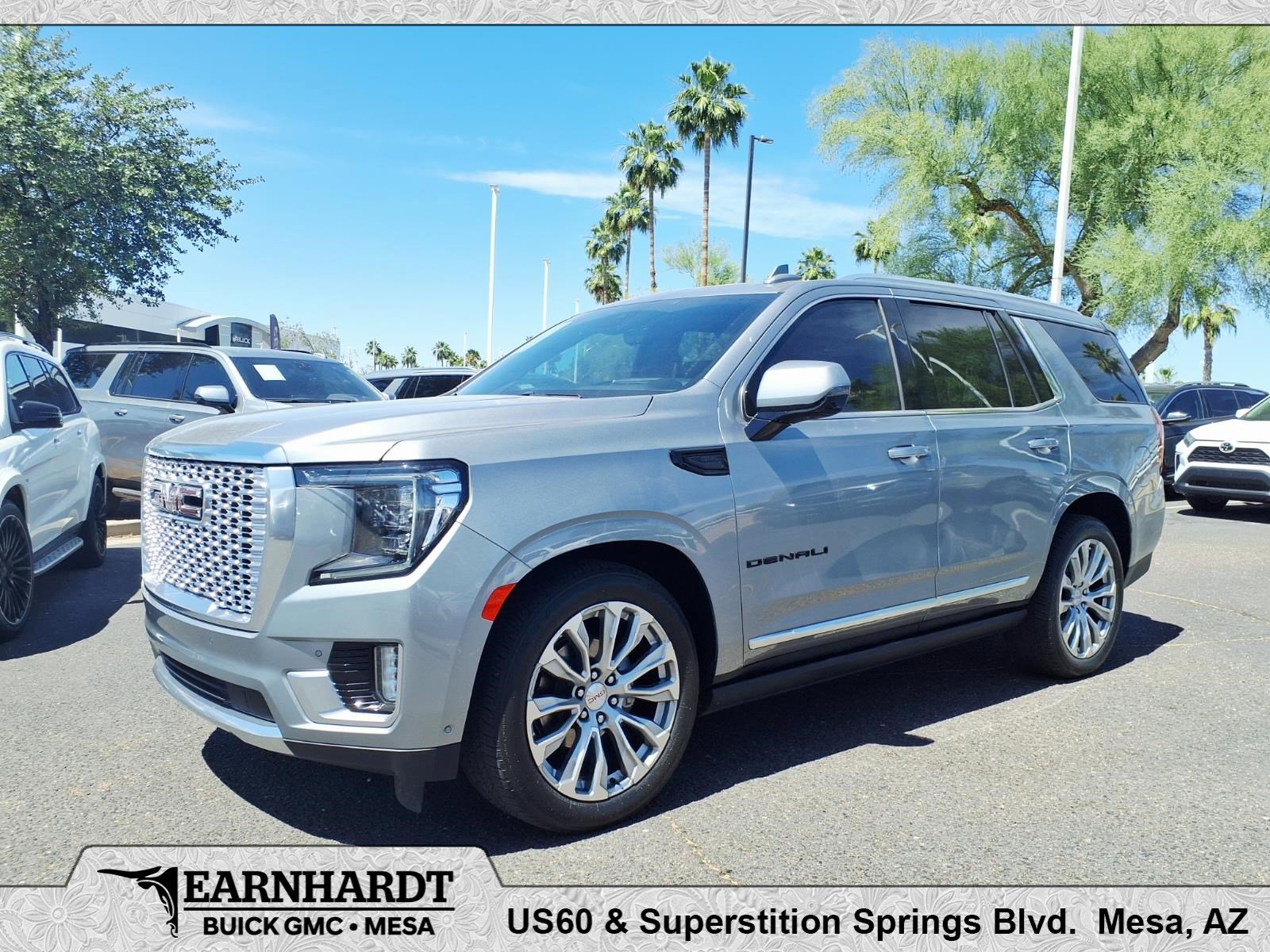 Used 2024 GMC Yukon Denali w/ Advanced Technology Package AWD/4WD image 1