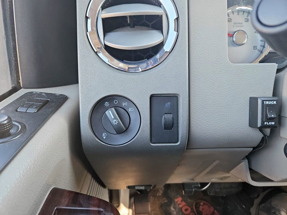 Used 2008 Ford F350 XLT image 17