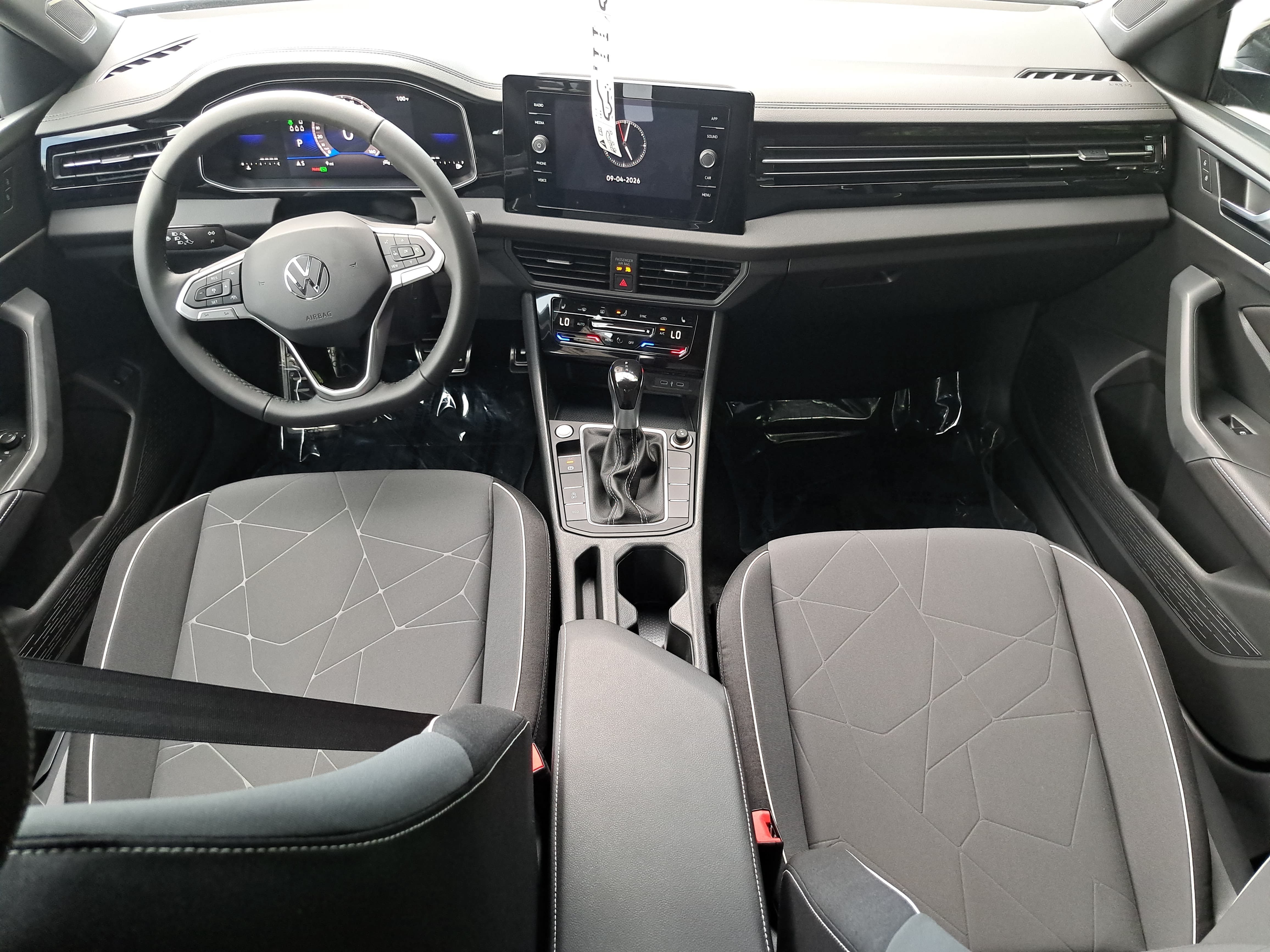 New 2027 Volkswagen Jetta Sport FWD image 9