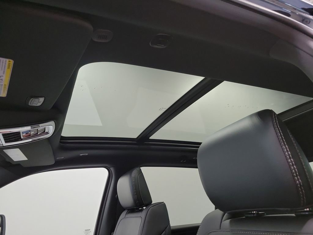 New 2026 RAM 1500 Rebel w/ Rebel Level 2 Equipment Group image 12