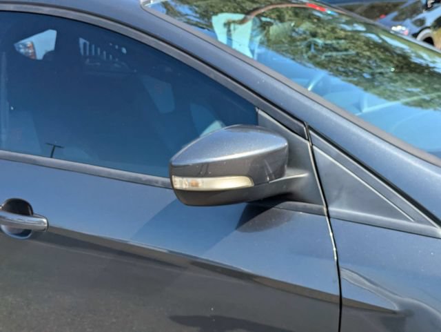 Used 2018 Ford Focus ST FWD image 13