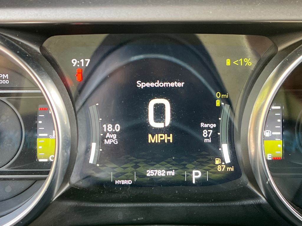 Used 2021 Jeep Wrangler Unlimited Rubicon 4xe w/ Cold Weather Group AWD/4WD image 15