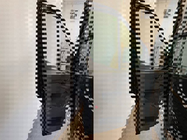 New 2025 Ford Transit 250 148 Medium Roof Extended AWD w/ Exterior Upgrade Package image 10