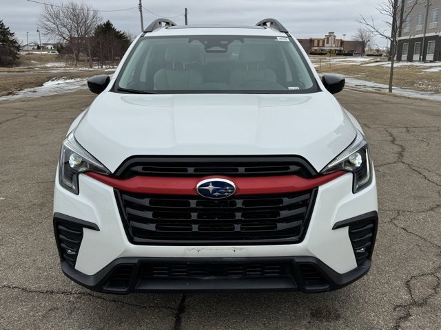 Used 2024 Subaru Ascent Limited w/ Technology Package image 12