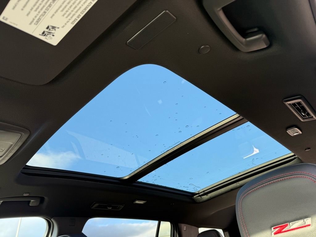 New 2026 Chevrolet Traverse Z71 w/ Enhanced Driving Package image 6