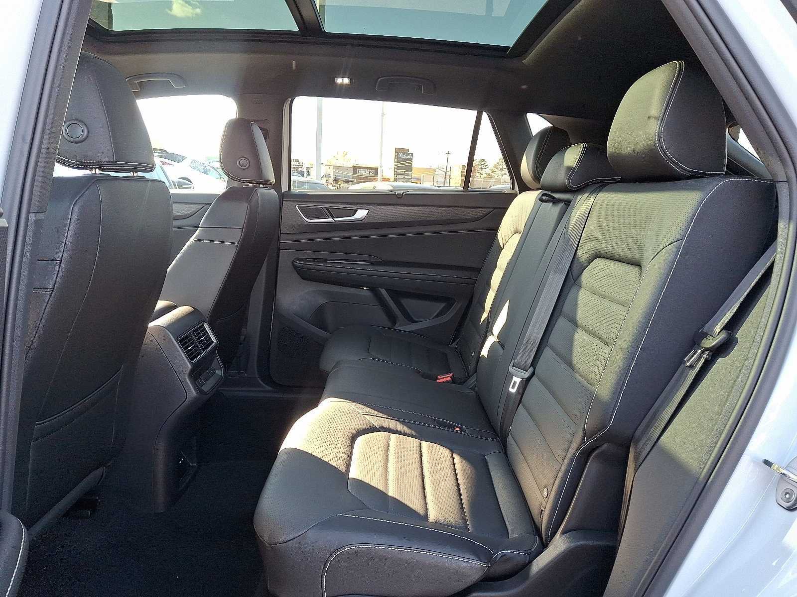 New 2026 Volkswagen Atlas Cross Sport SEL image 6