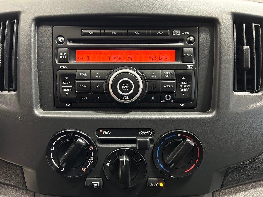 Used 2015 Nissan NV200 SV w/ Back Door Glass Package FWD image 13