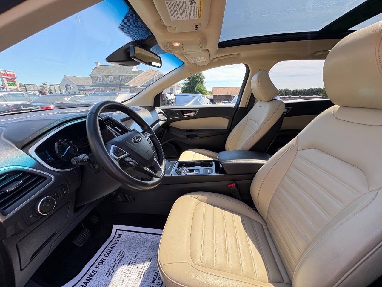Used 2020 Ford Edge SEL w/ Convenience Package AWD/4WD image 10