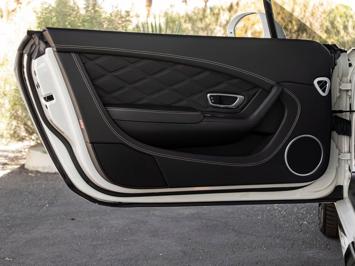 Used 2014 Bentley Continental GT V8 S image 17