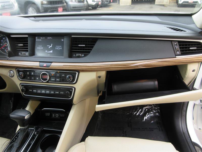 Used 2019 Kia Cadenza Premium image 29