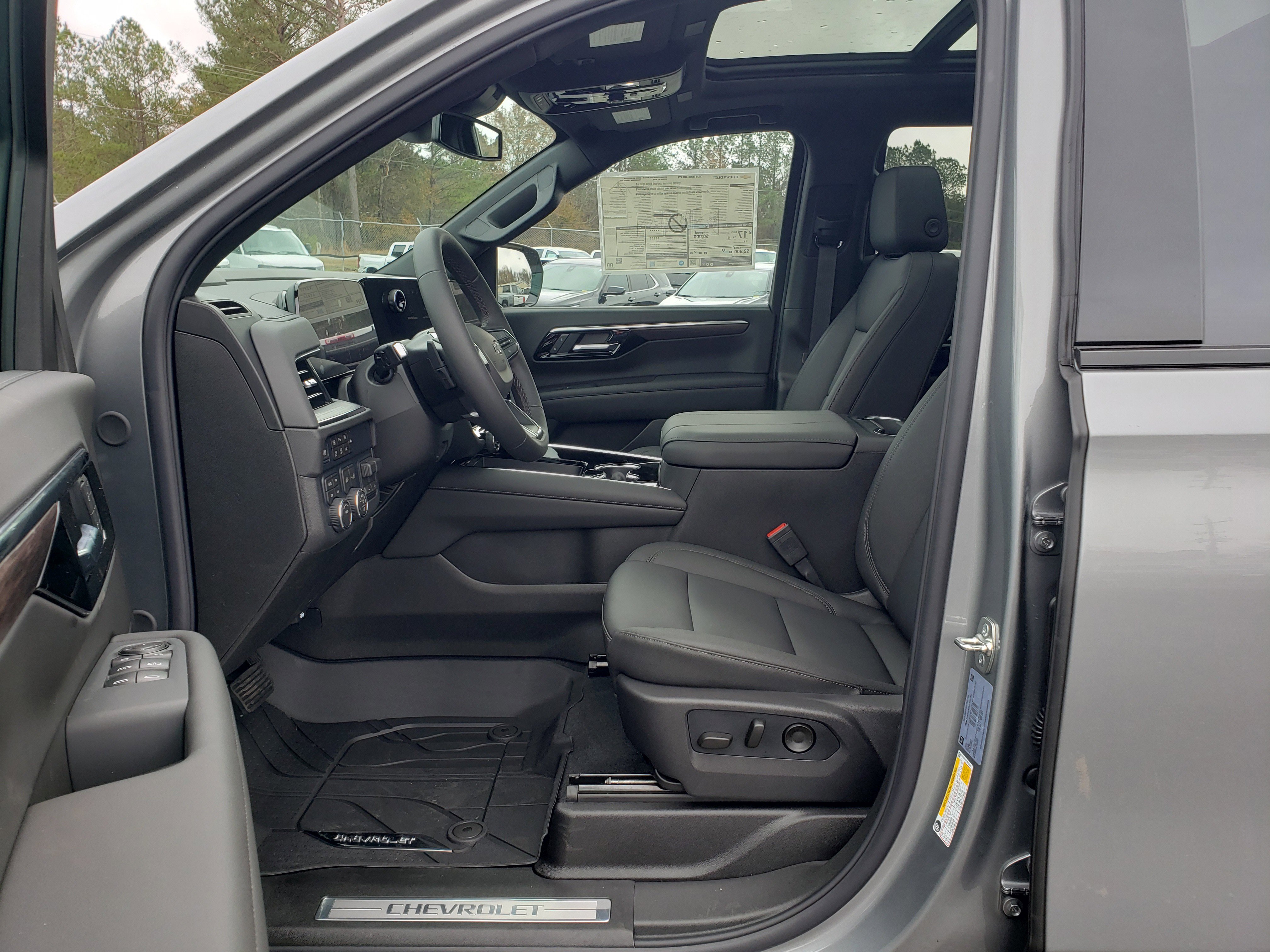 New 2026 Chevrolet Tahoe Z71 w/ Comfort Package image 32