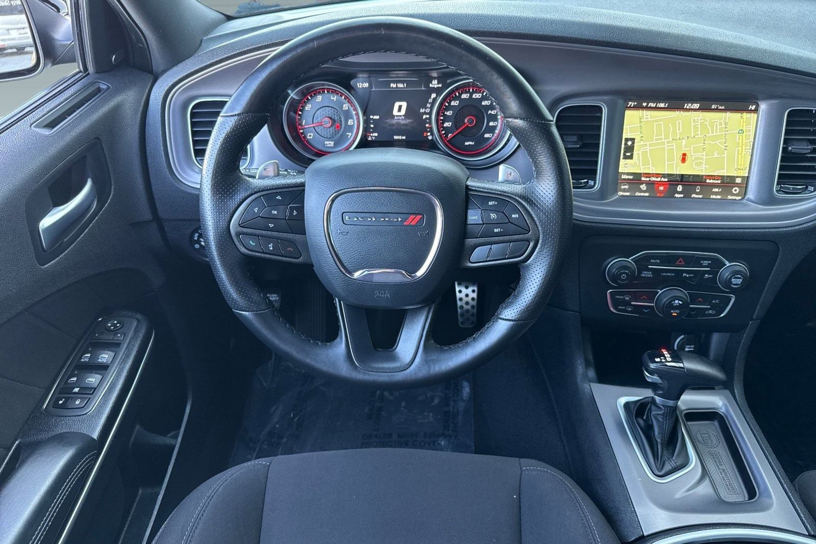 Used 2023 Dodge Charger Scat Pack w/ Navigation & Travel Group image 28