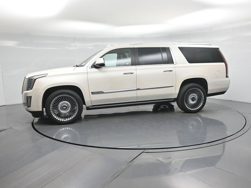 Used 2015 Cadillac Escalade ESV Platinum image 31