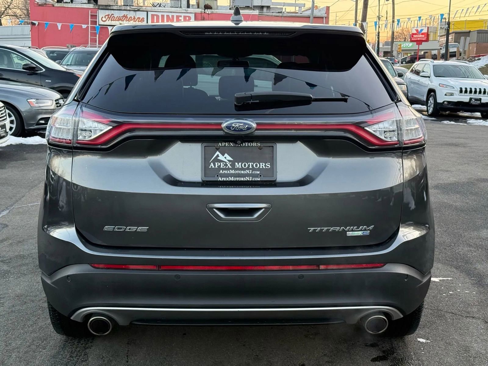 Used 2015 Ford Edge Titanium image 9