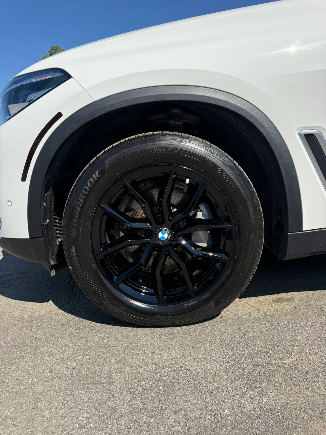 Used 2023 BMW X5 xDrive40i w/ Luxury Seating Package AWD/4WD image 34