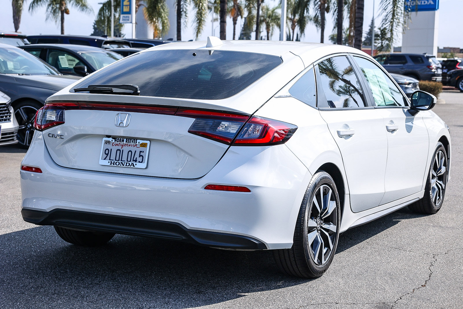 Used 2024 Honda Civic EX-L image 11