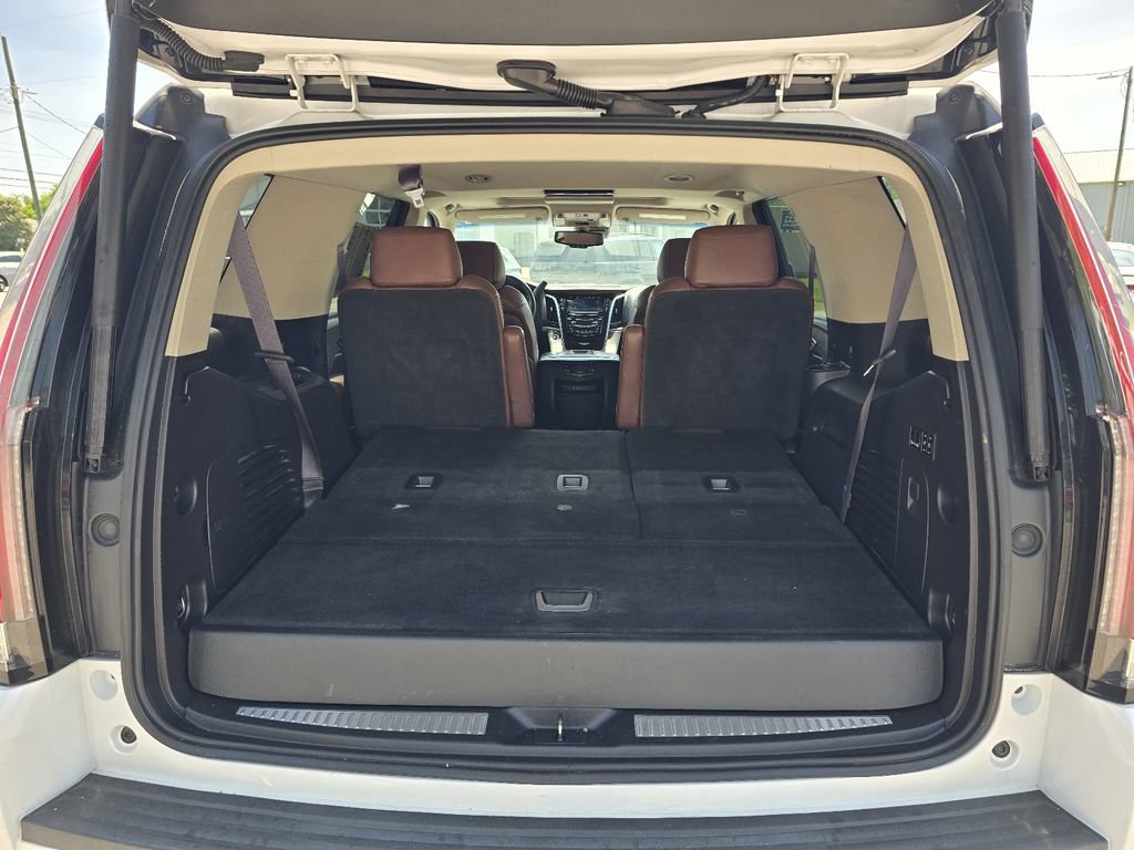 Used 2016 Cadillac Escalade Premium RWD image 25