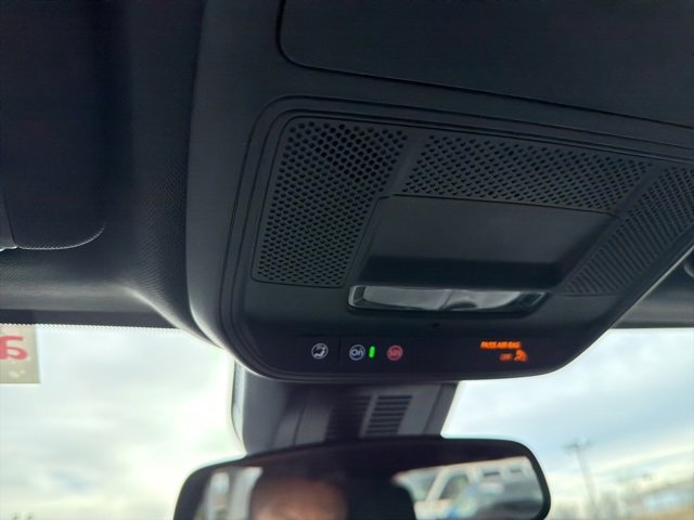 Used 2025 Chevrolet Equinox LT image 59