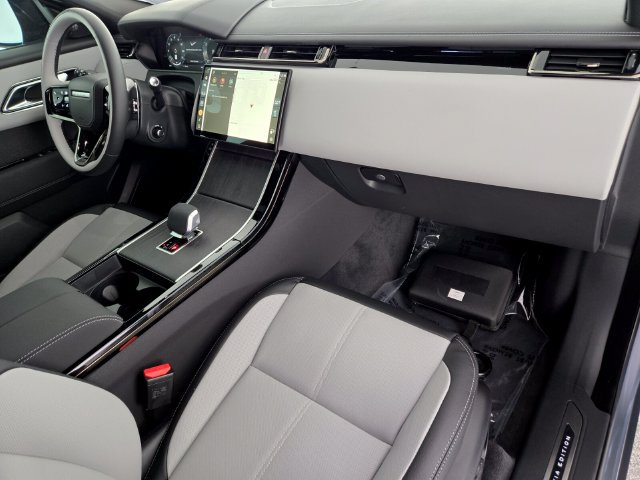 New 2026 Land Rover Range Rover Velar Belgravia AWD/4WD image 18