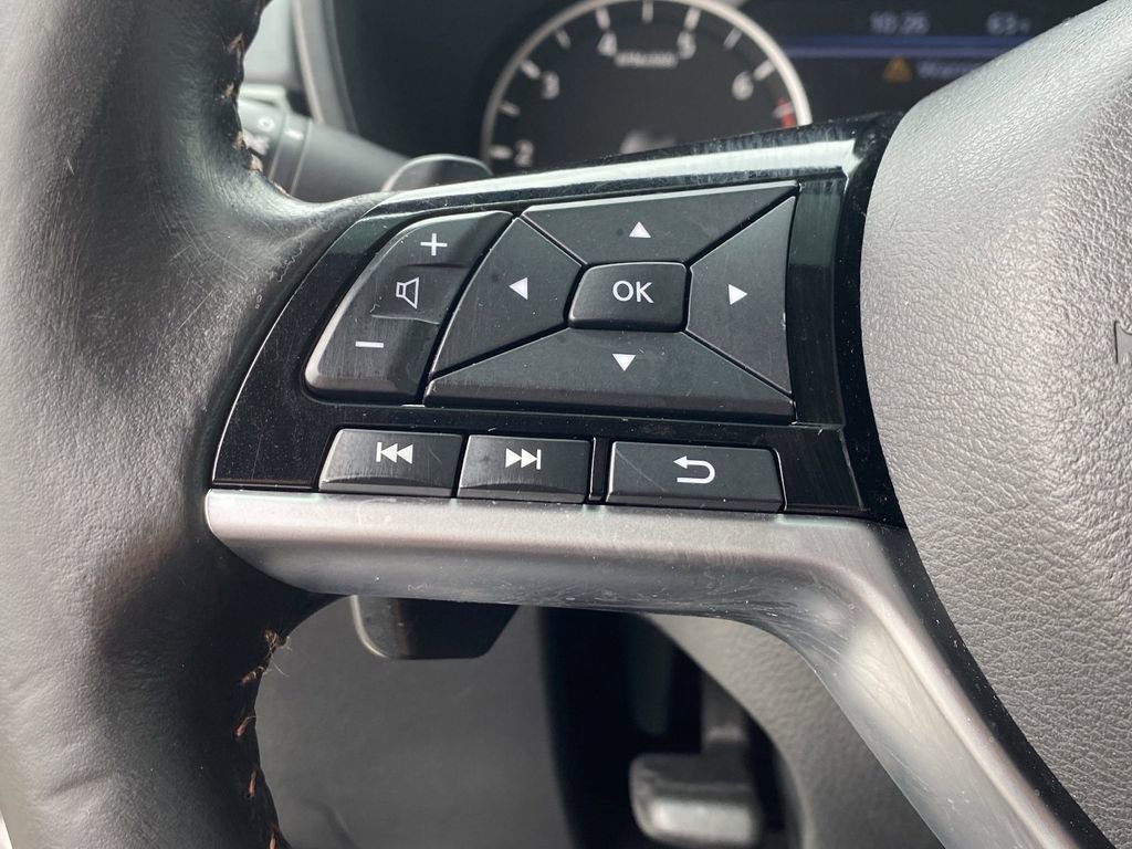 Used 2023 Nissan Altima 2.5 SR w/ SR Premium Package FWD image 26