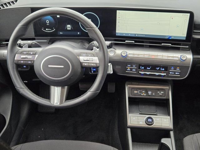 Certified 2025 Hyundai Kona SEL image 27