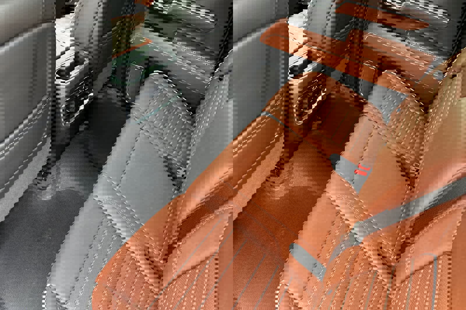 Used 2024 GMC Sierra 1500 Denali Ultimate image 4