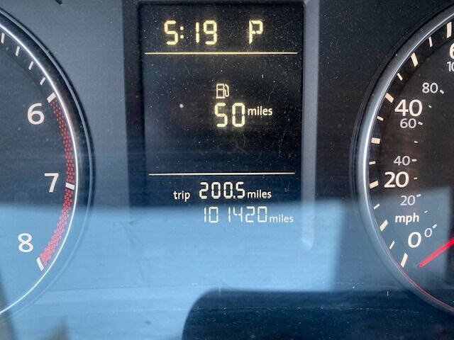 Used 2013 Volkswagen Passat 2.5 S image 14