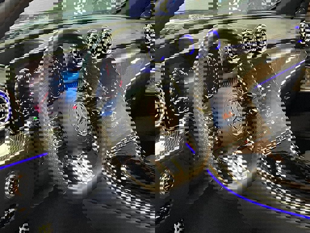 Used 2024 Mercedes-Benz C 63 AMG S image 22