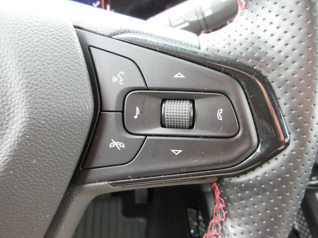 Certified 2024 Chevrolet TrailBlazer RS w/ Convenience Package FWD image 26
