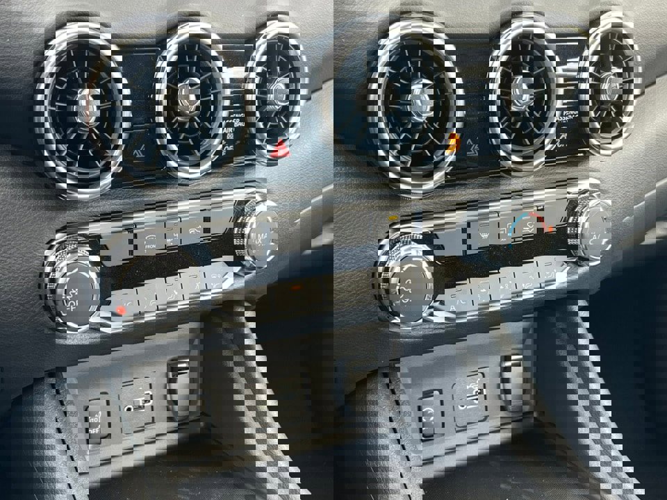 New 2025 Nissan Sentra S image 21