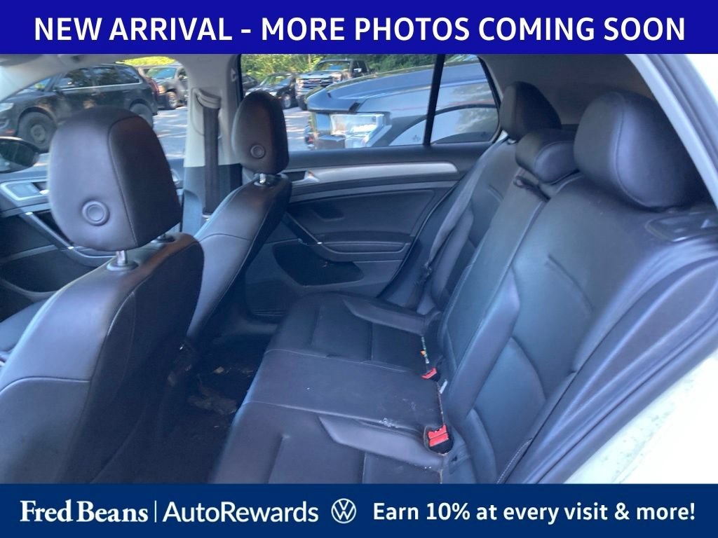 Used 2017 Volkswagen Golf SE FWD image 11