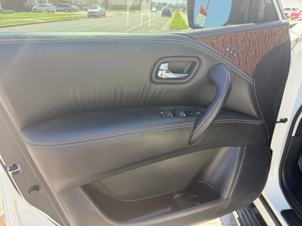 Used 2020 Nissan Armada SL w/ Premium Package image 9