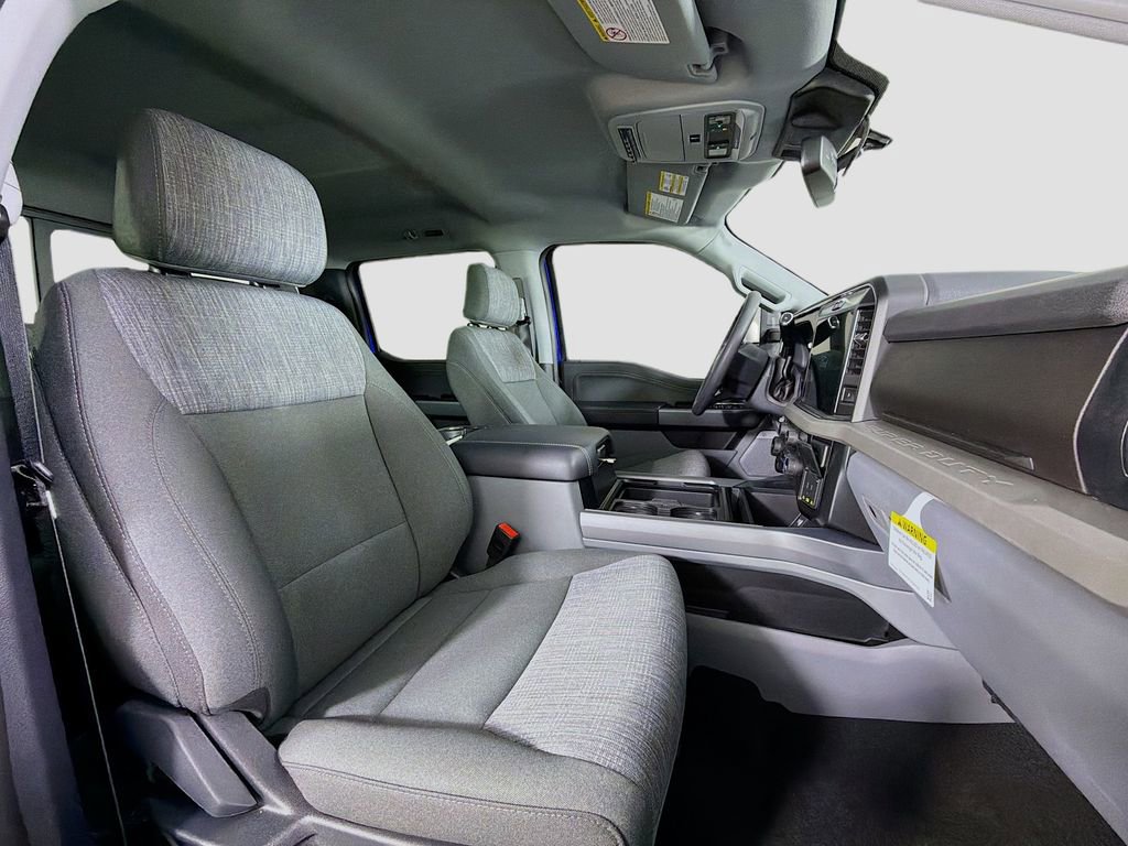 New 2026 Ford F250 XLT w/ XLT Premium Package image 28