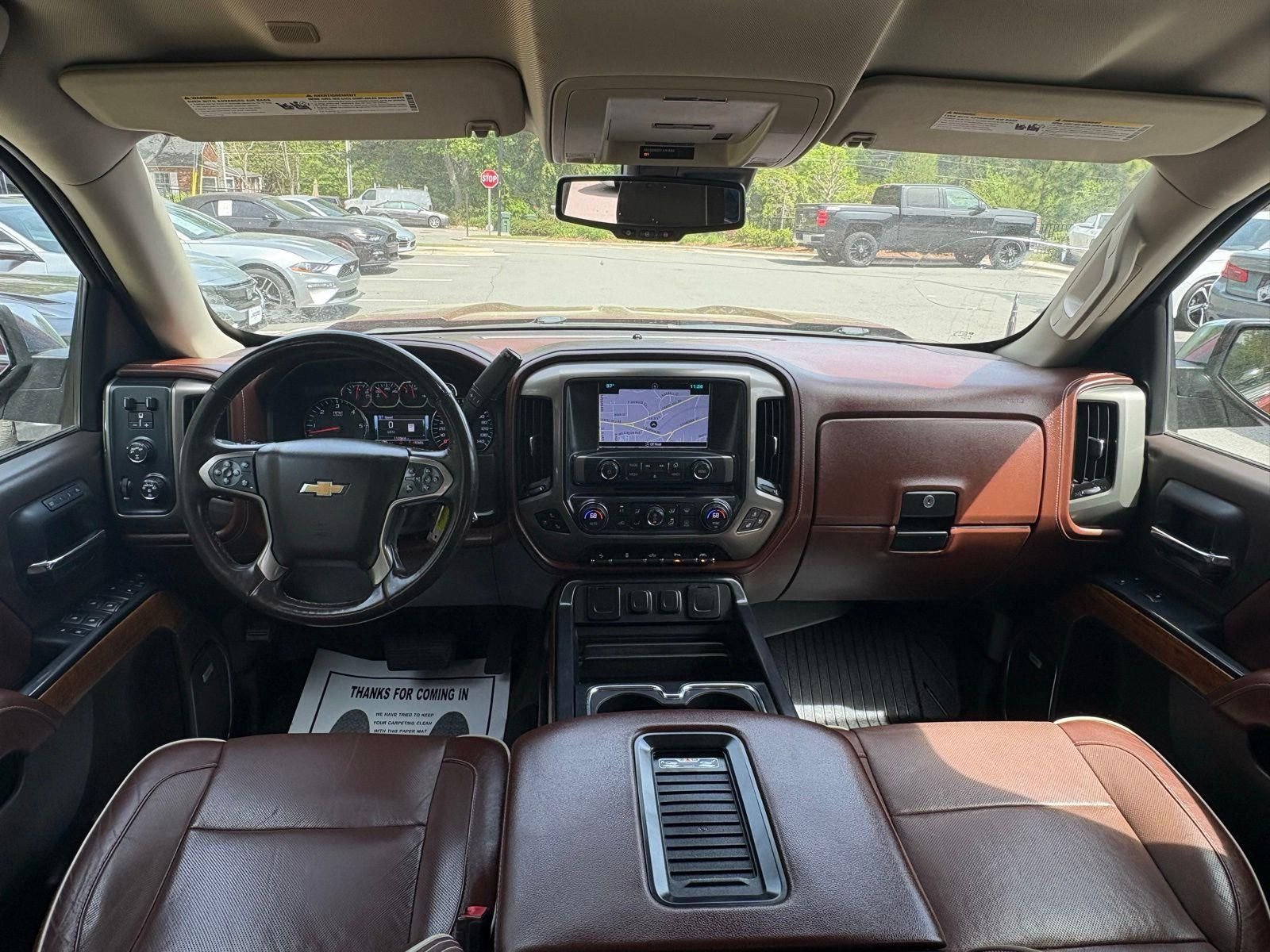 Used 2017 Chevrolet Silverado 1500 High Country image 31