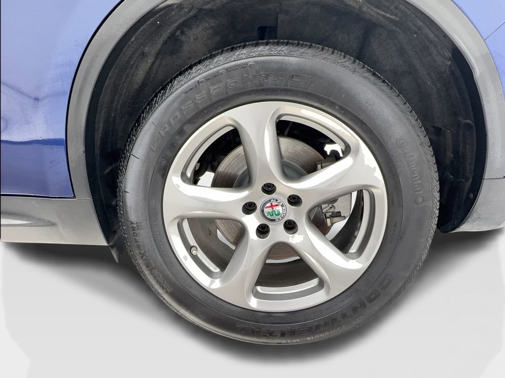 Used 2021 Alfa Romeo Stelvio Sprint w/ Sun & Sound Package image 11