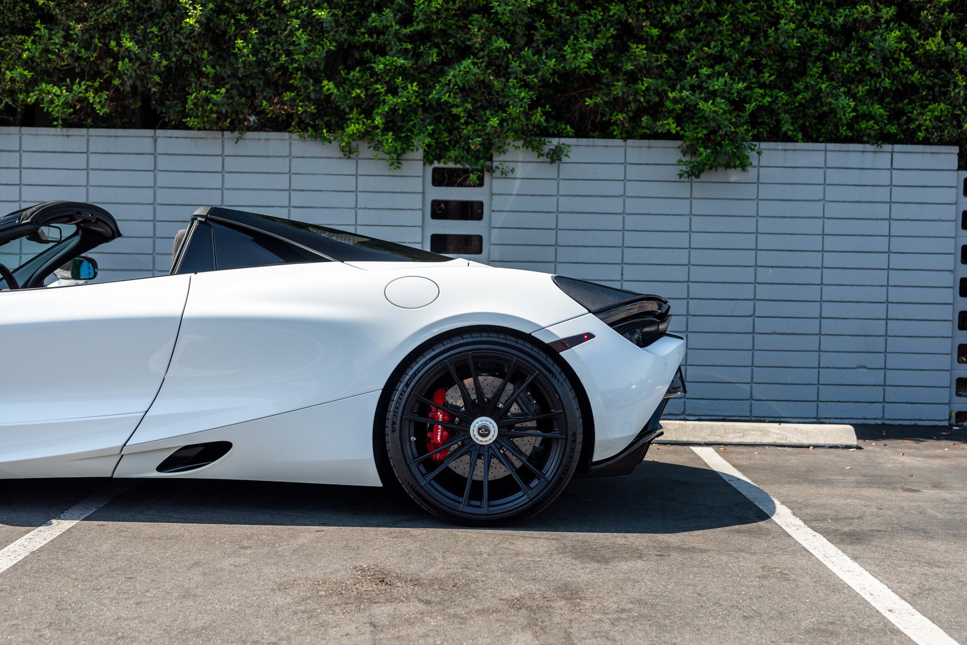 Used 2020 McLaren 720S Performance image 38