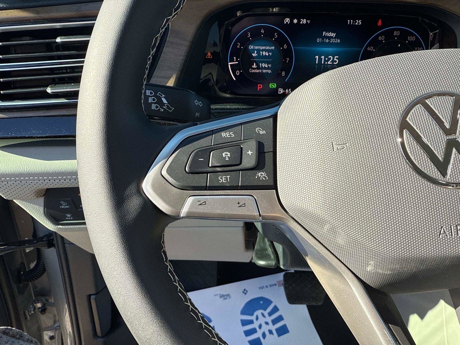 New 2026 Volkswagen Atlas SE image 29