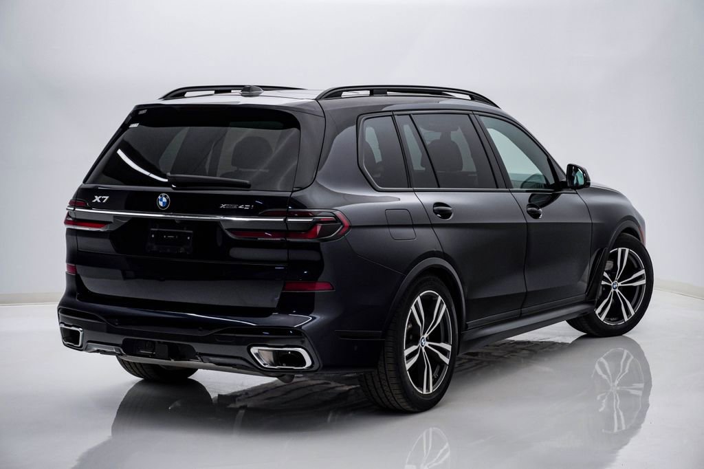 Used 2024 BMW X7 xDrive40i w/ M Sport Package image 10