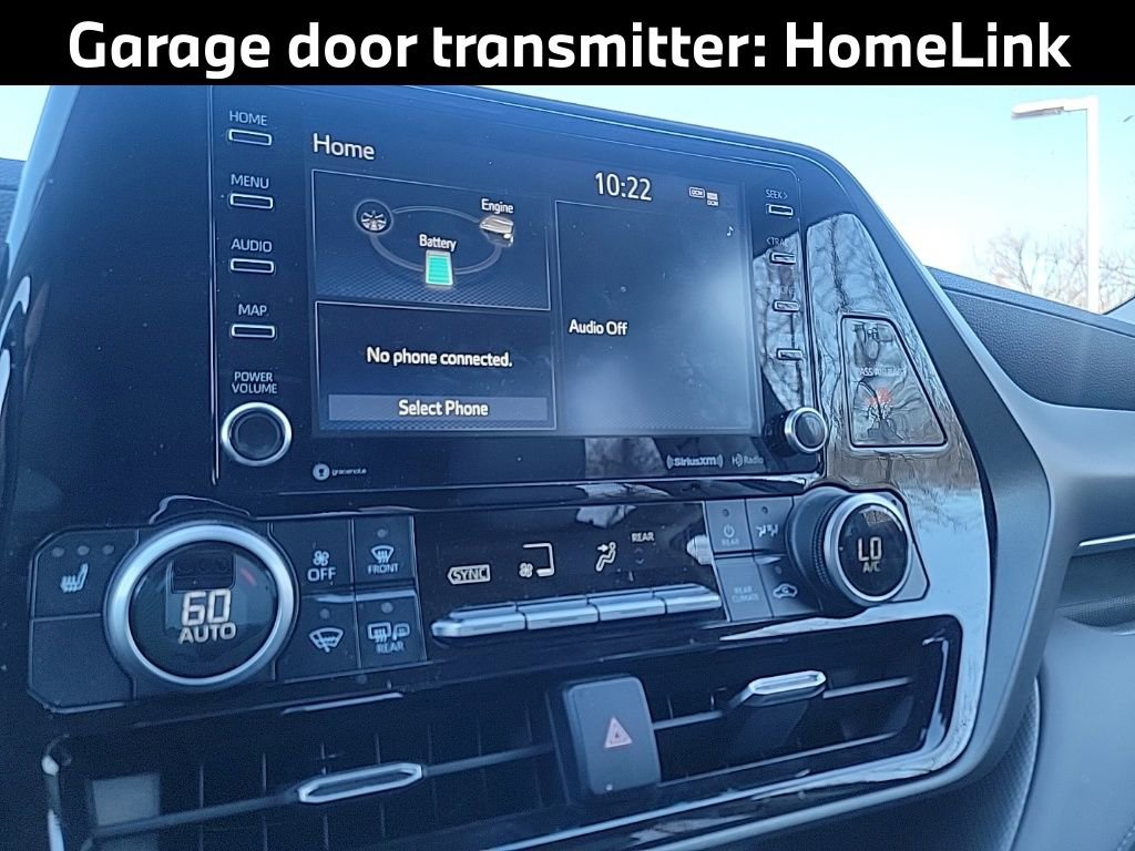 Used 2021 Toyota Highlander XLE image 16