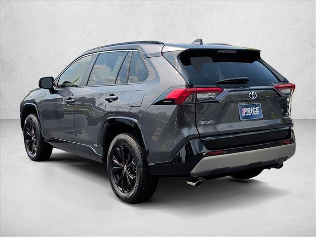Used 2023 Toyota RAV4 SE w/ SE Grade Weather Package AWD/4WD image 7