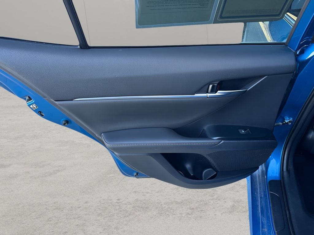 Used 2019 Toyota Camry XLE image 22